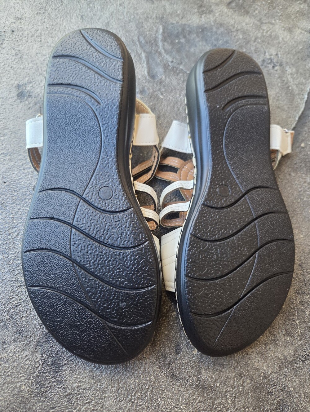 Women’s Strappy Sandals in White, Black, and Metallic Taupe - Picture 3 of 7